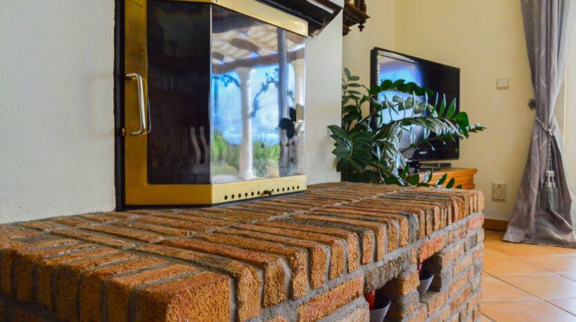 Villa in Estoi – where Privacy Meets the Atlantic Horizon