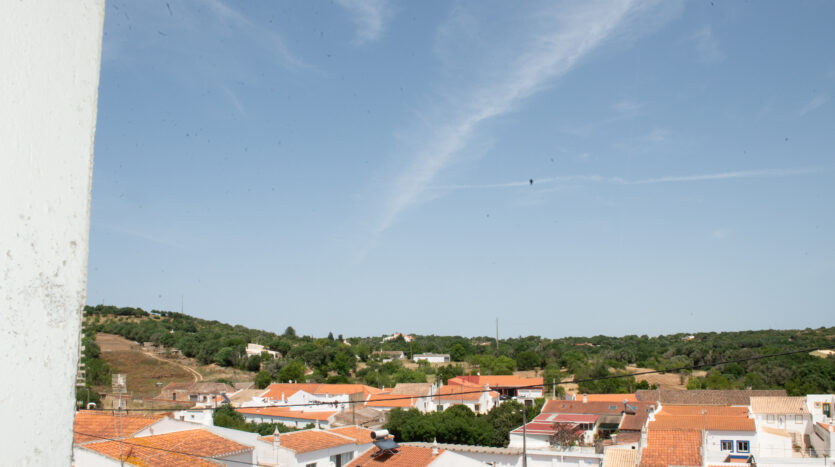 Traditional Algarve House in Barão de São Miguel